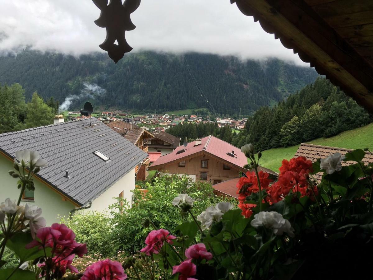 Ferienwohnung Bacher Oberkumbichl 900 Mayrhofen Ngoại thất bức ảnh